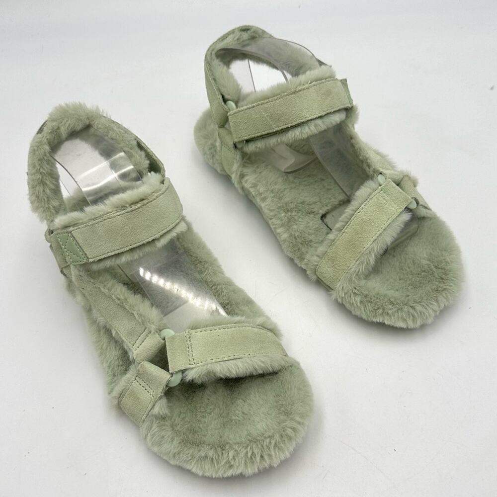 Vionic Viva Women's Supportive Slipper Celery Suede Shrl - SIZE 7
